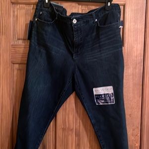 Bandolino cropped jeans
